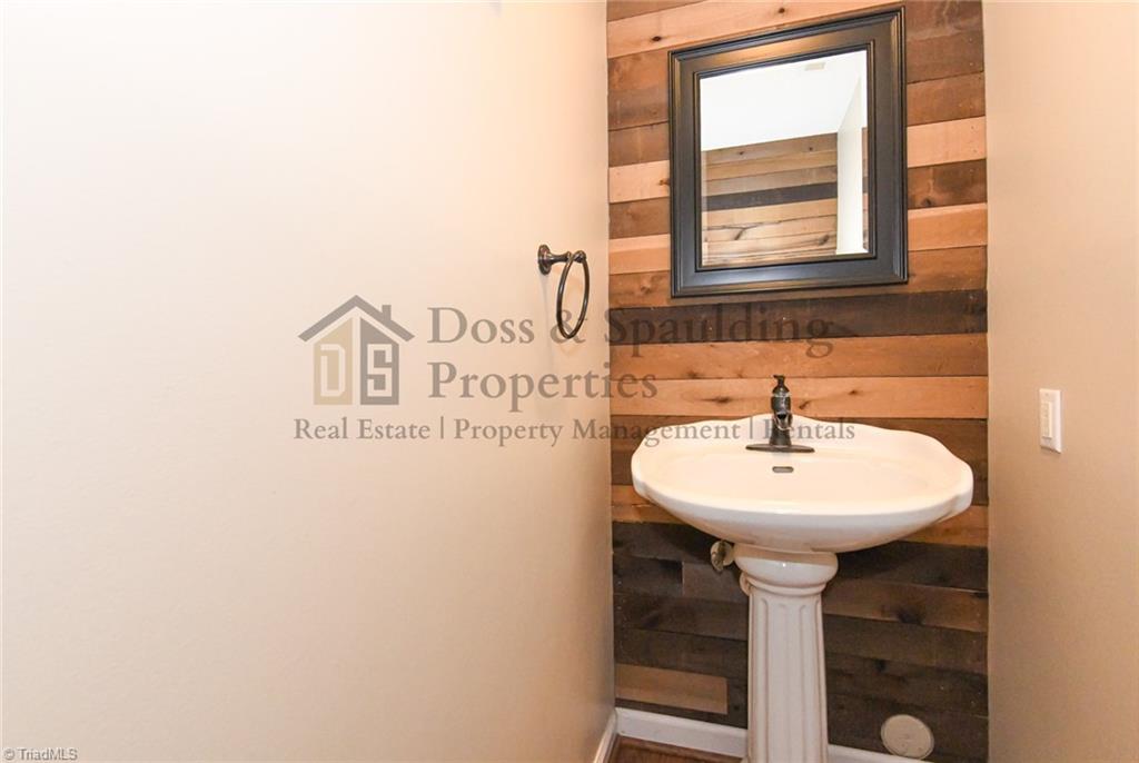 312 Ray Lanning Road Winston-Salem, NC 27107 - Photo 16 of 35