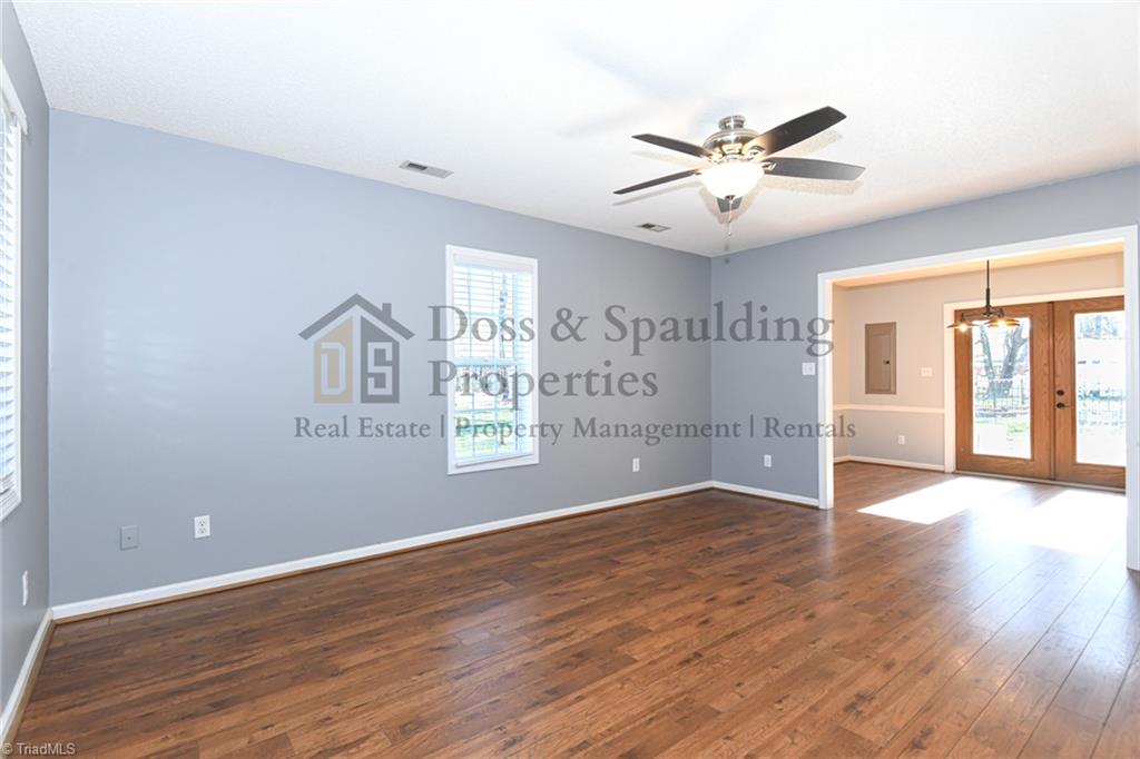 312 Ray Lanning Road Winston-Salem, NC 27107 - Photo 7 of 35