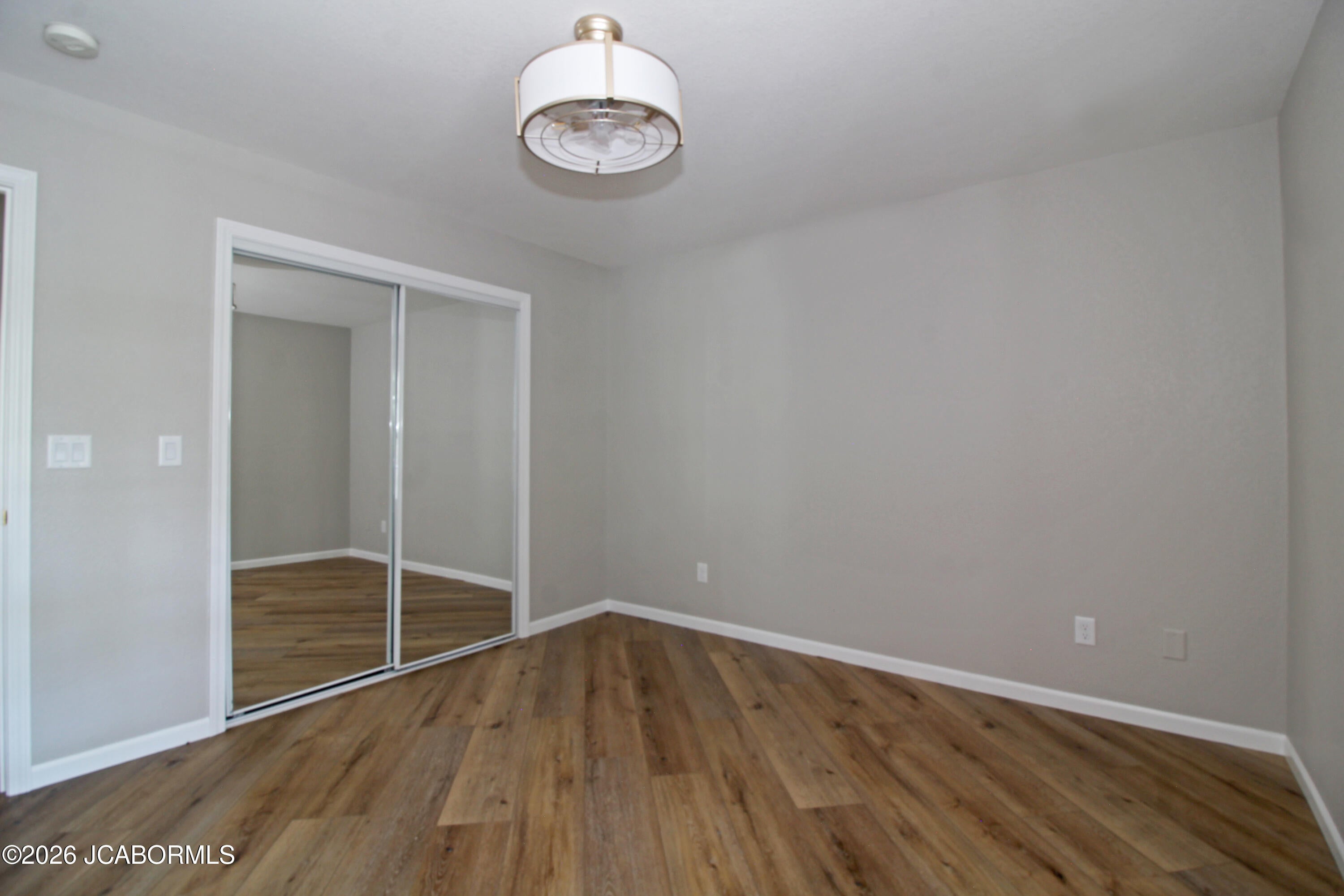 615 Cherokee Road Lake Ozark, MO 65049 - Photo 15 of 30 Gallery Image 15