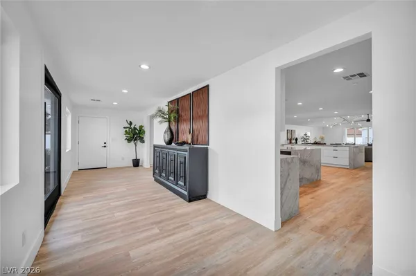 $10,000 | 3630 Tobias Lane, Las Vegas, NV 89120