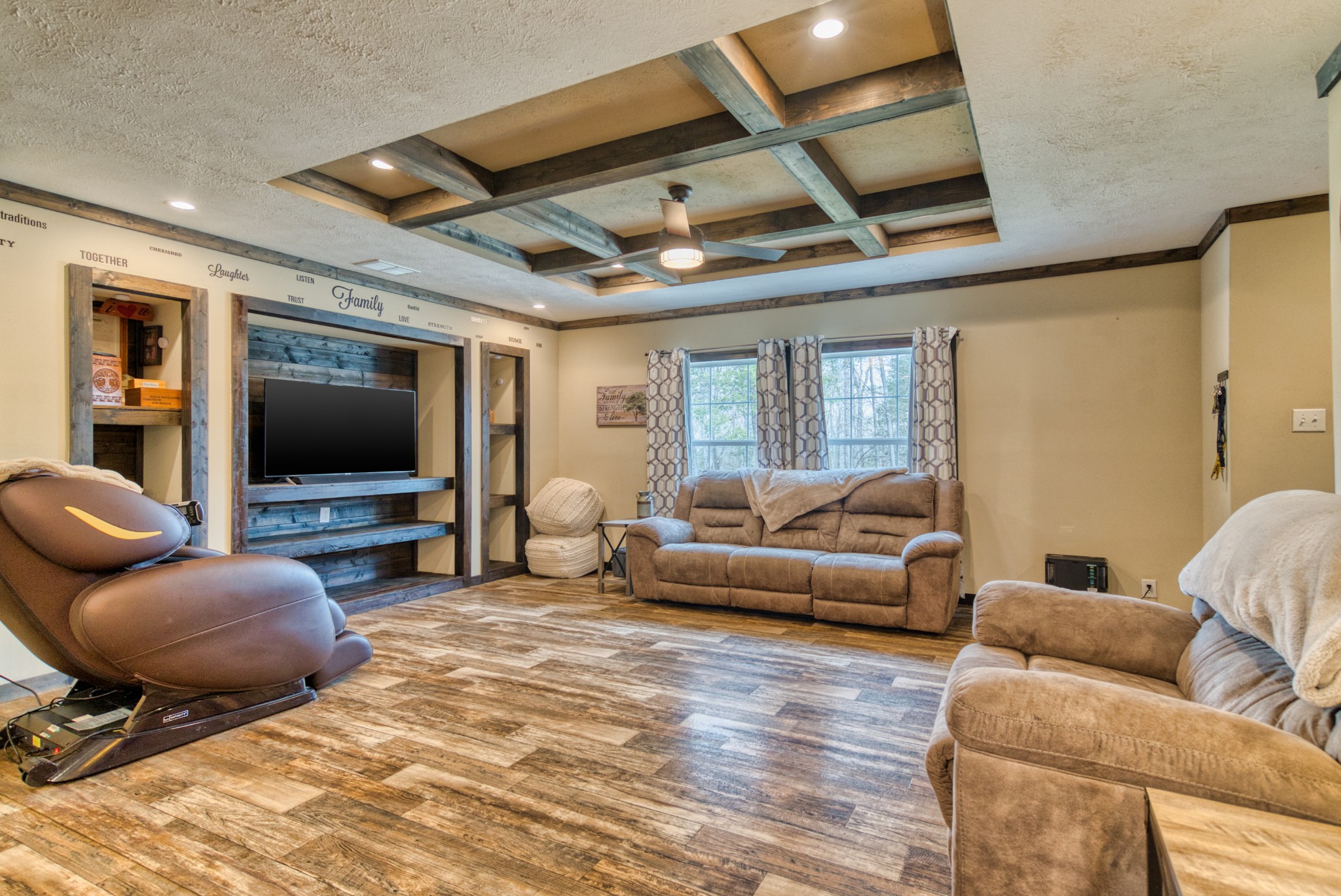 721 Spa Road Lewisburg, KY 42256 - Photo 26 of 56 a living room with furniture and a flat screen tv
