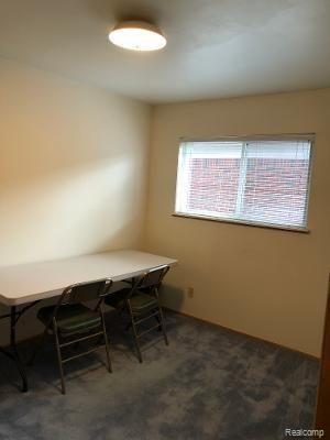8187 Busch Street Center Line, MI 48015 - Photo 7 of 22
