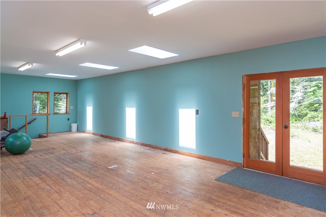 1060 Olele Point Road Port Ludlow, WA 98365 - Photo 33 of 40 Gallery Image 33