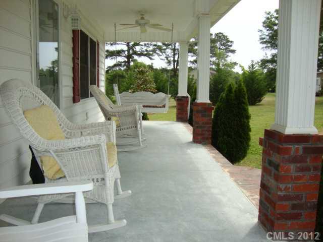 3962 Biggers Road Clover, SC 29710 - Photo 2 of 16