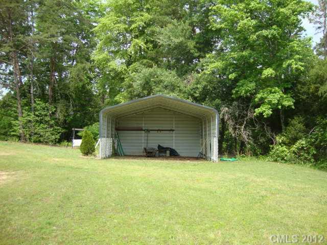 3962 Biggers Road Clover, SC 29710 - Photo 15 of 16