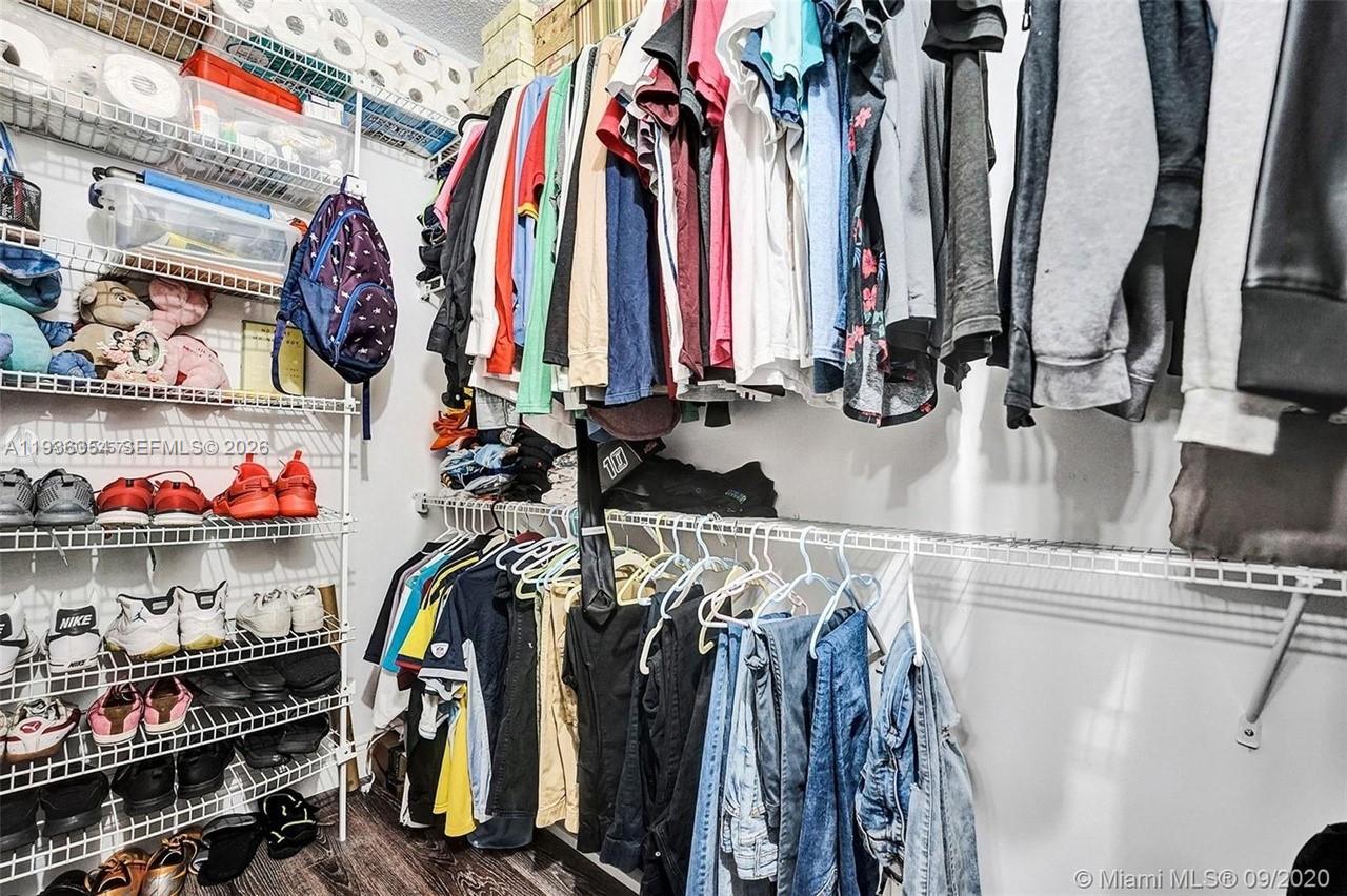 8925 Springtree Lakes Drive Sunrise, FL 33351 - Photo 28 of 38