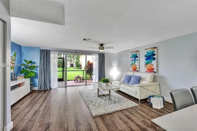 $375,000 | 8925 Springtree Lakes Drive, Sunrise, FL 33351