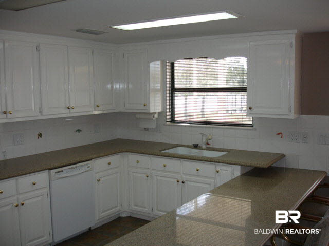 9305 Bay Point Drive Elberta, AL 36530 - Photo 24 of 45 KITCHEN 5