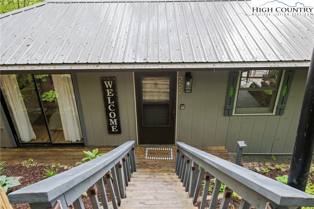 252 Hemlock Road Banner Elk, NC 28604 - Photo 45 of 50 Gallery Image 45