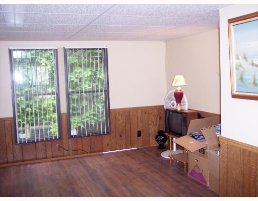 6 Airport Road Coventry, RI 02816 - Photo 3 of 7 Living Room.