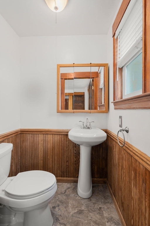 4 Edwin Street Quincy, MA 02171 - Photo 12 of 30