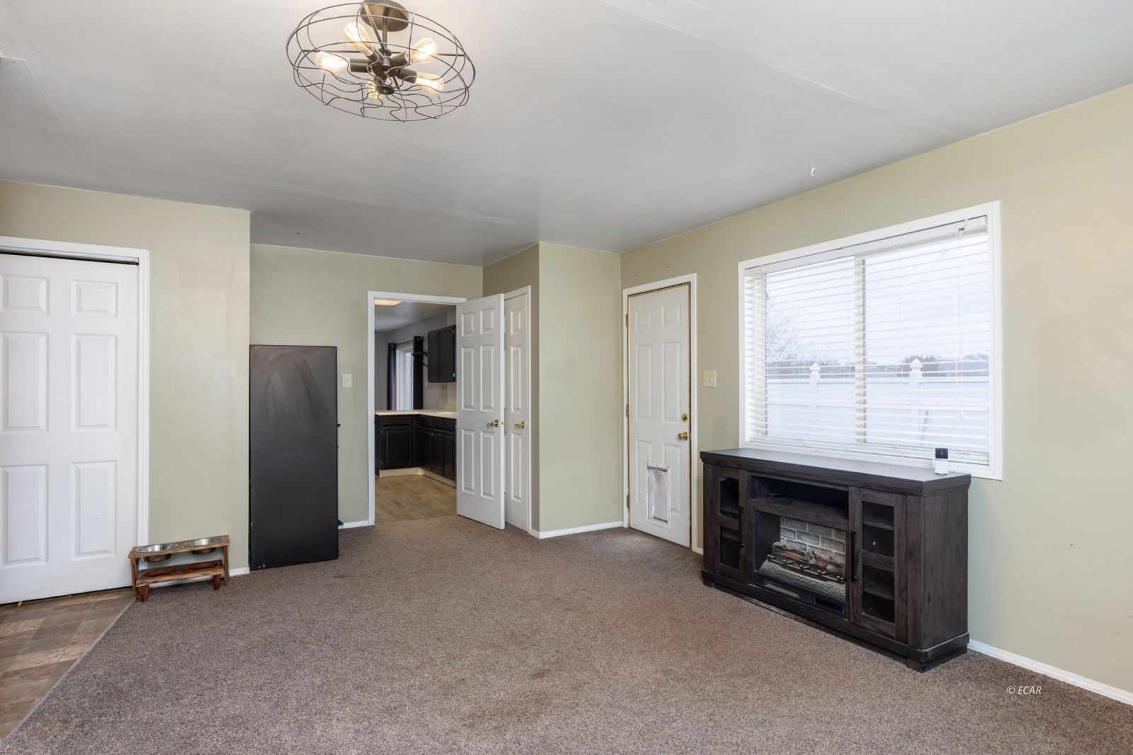 2880 Jennings Way Elko, NV 89801 - Photo 14 of 32 Gallery Image 14