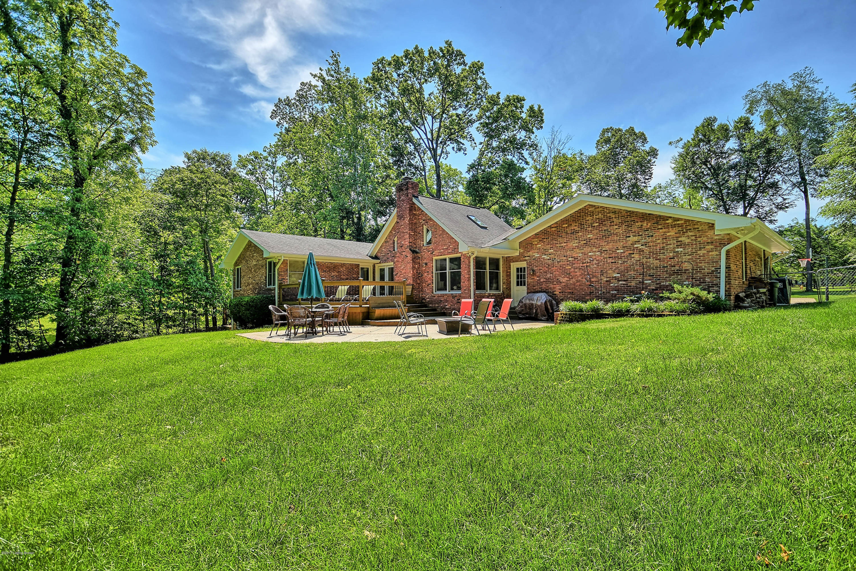 11205 Beech Road Anchorage, KY 40223 - Photo 28 of 36 Back of Home