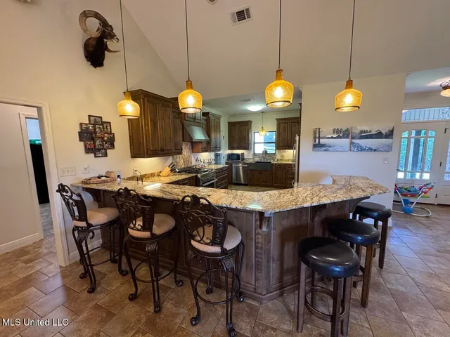 $1,250,000 | 5098 New Hope Road, Gloster, MS 39638