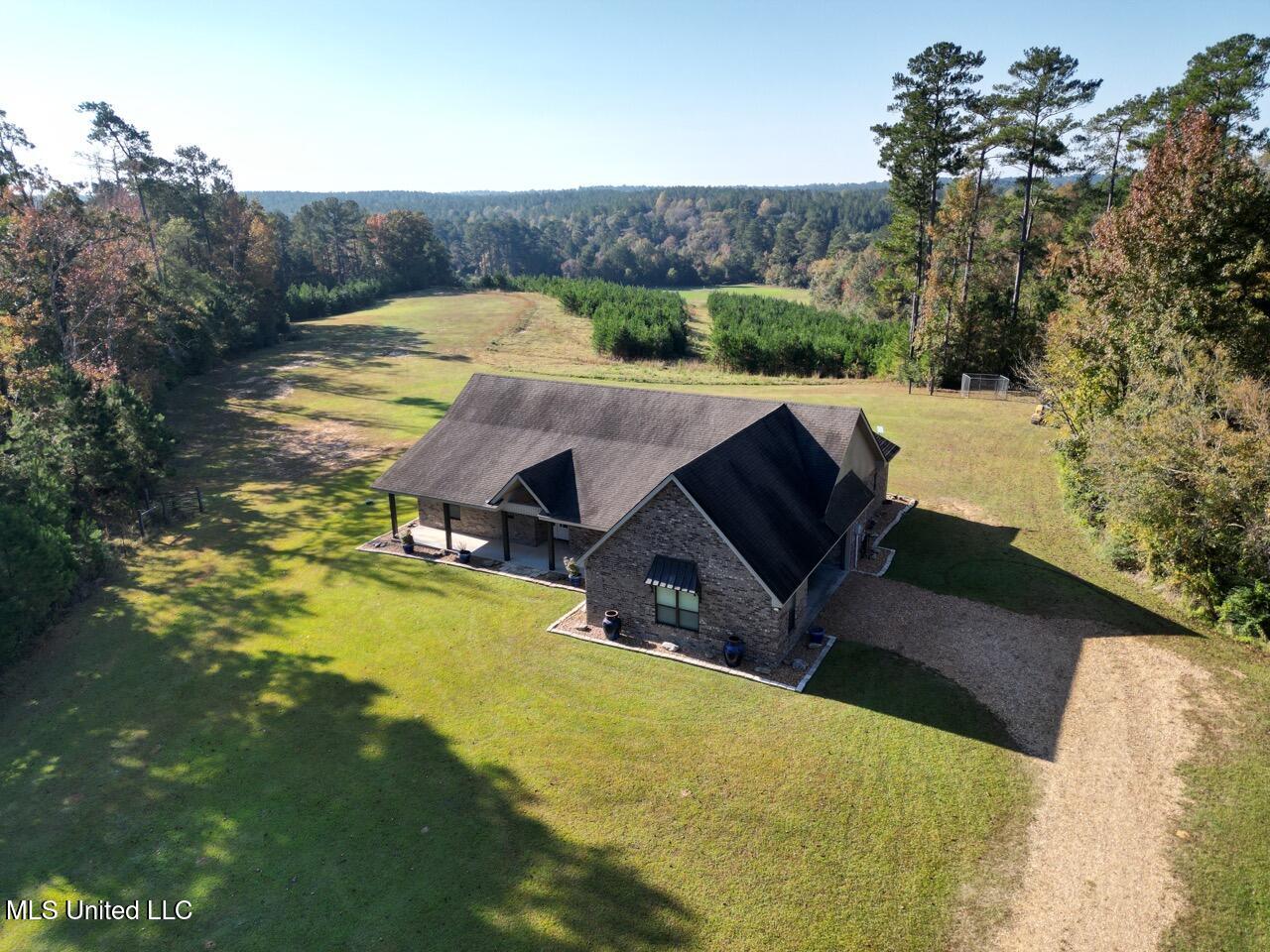 5098 New Hope Road Gloster, MS 39638 - Photo 5 of 48 DJI_0967 Large