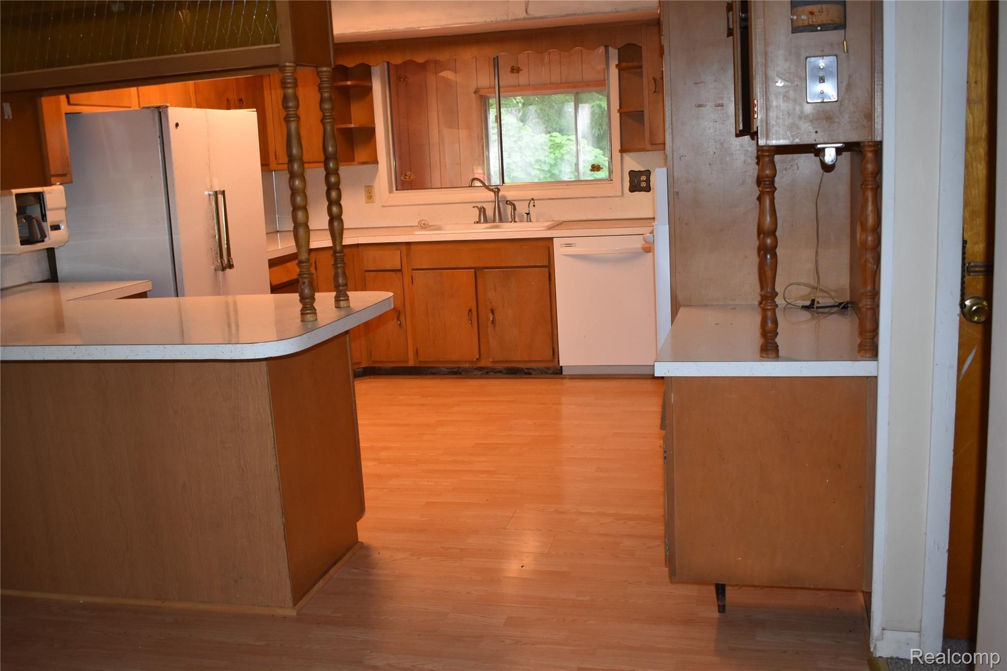 16211 Tindall Road Holly, MI 48442 - Photo 11 of 14 DSC_0105.JPG