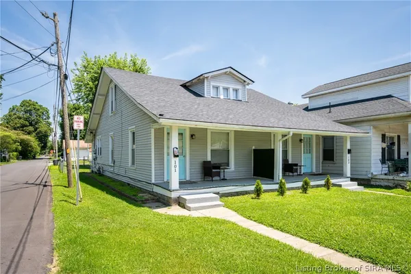 $275,000 | 101-103 East Stansifer Avenue, Clarksville, IN 47129