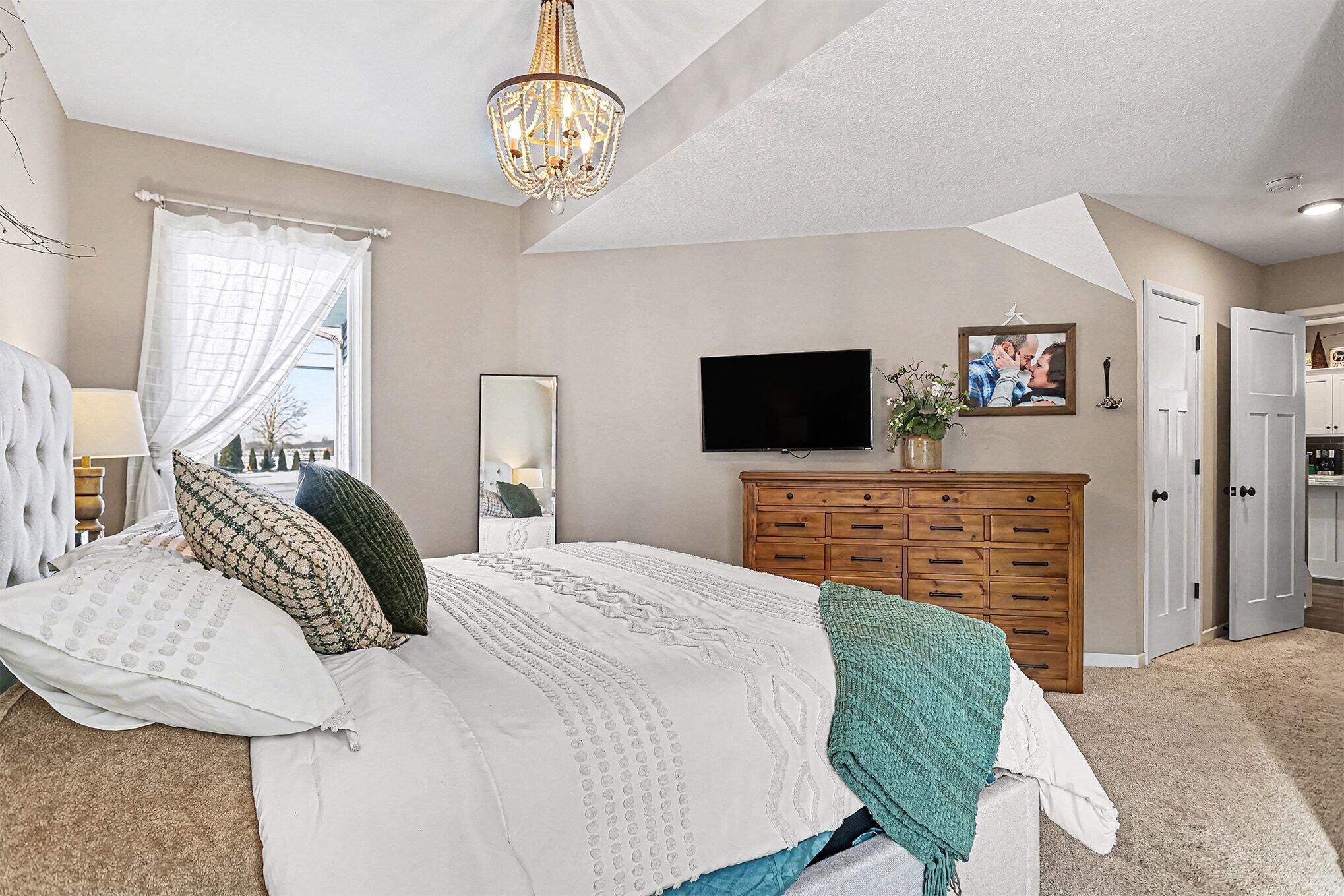 201 Wildwood Beach Road Quincy, MI 49082 - Photo 15 of 30 015_file_5000