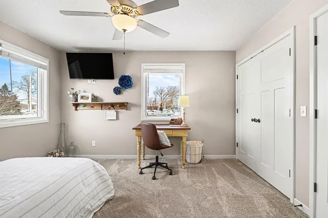 $575,000 | 201 Wildwood Beach Road, Quincy, MI 49082