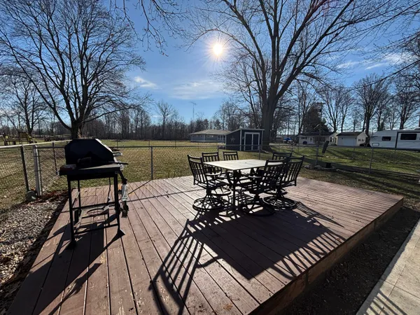 $499,900 | 201 Wildwood Beach Road, Quincy, MI 49082