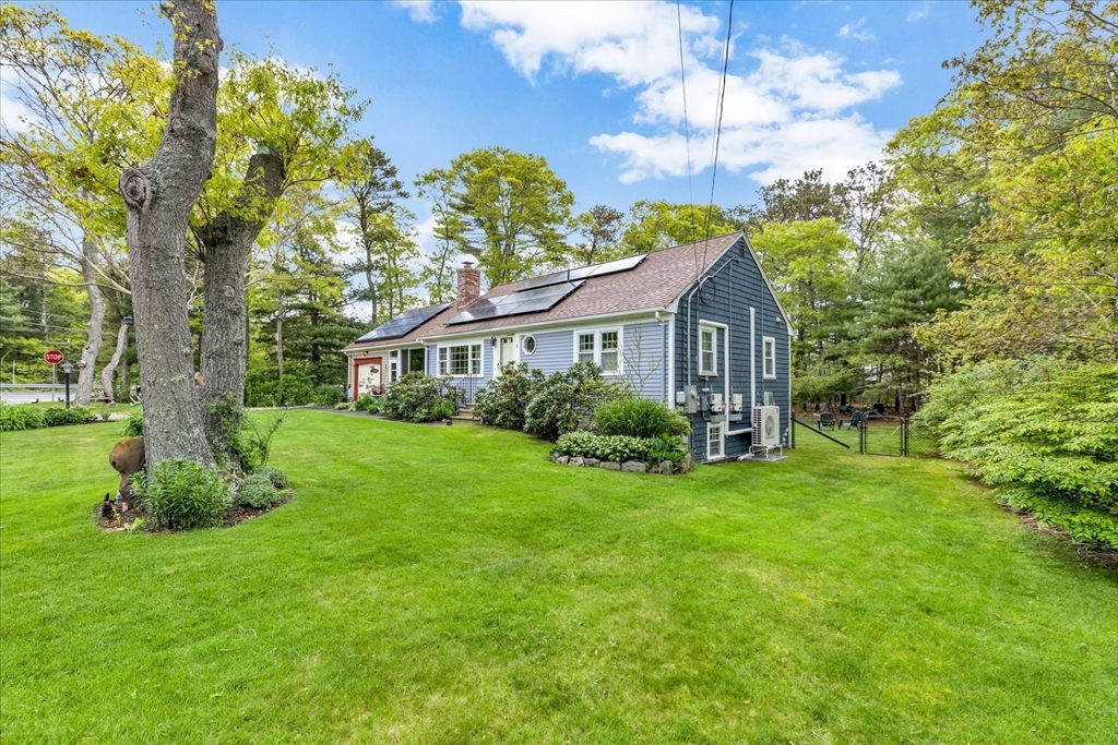 8 Brigantine Avenue Barnstable, MA 02655 - Photo 10 of 42