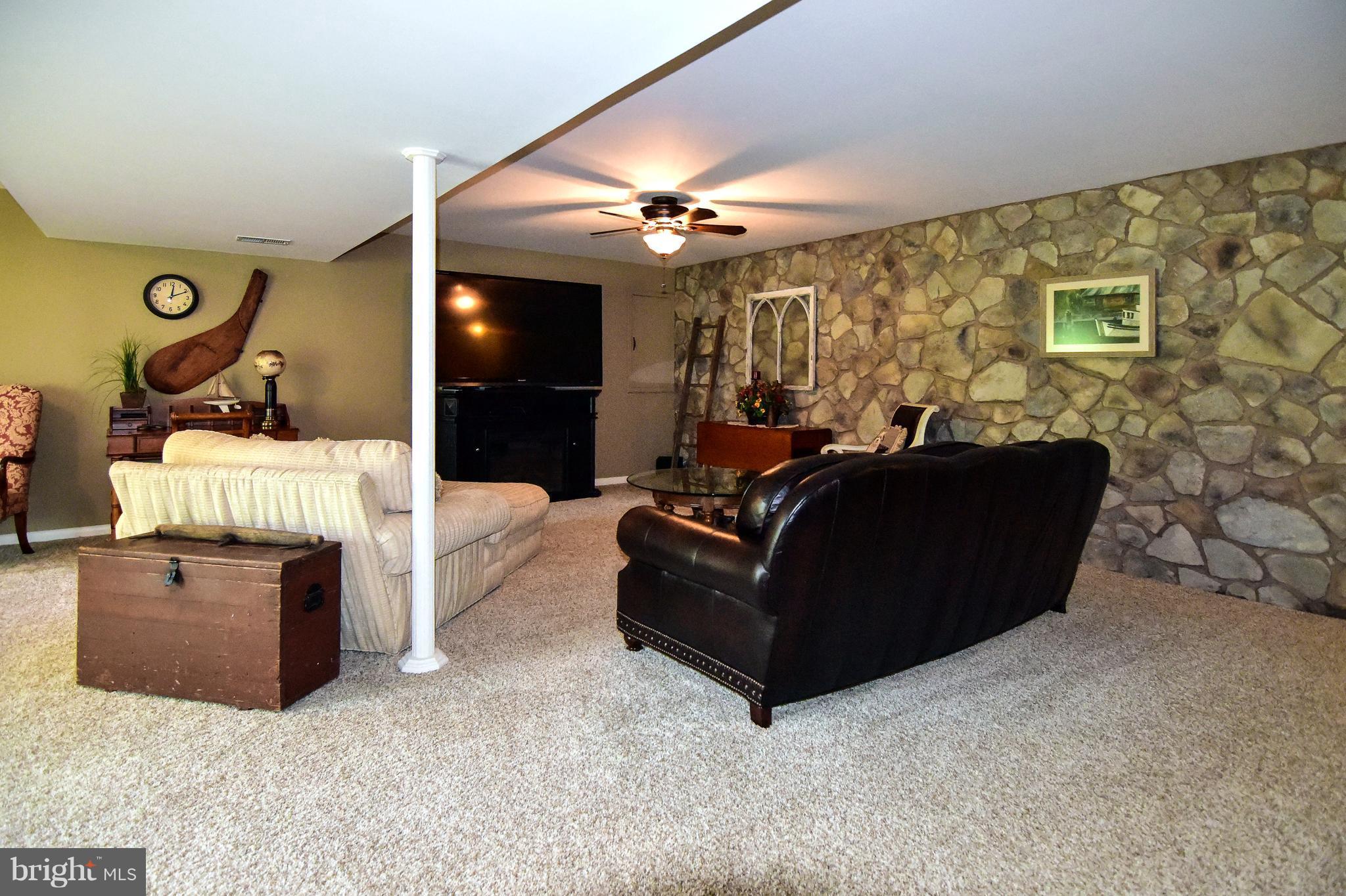 24432 Half Pone Point Road Hollywood, MD 20636 - Photo 21 of 28 Family Room