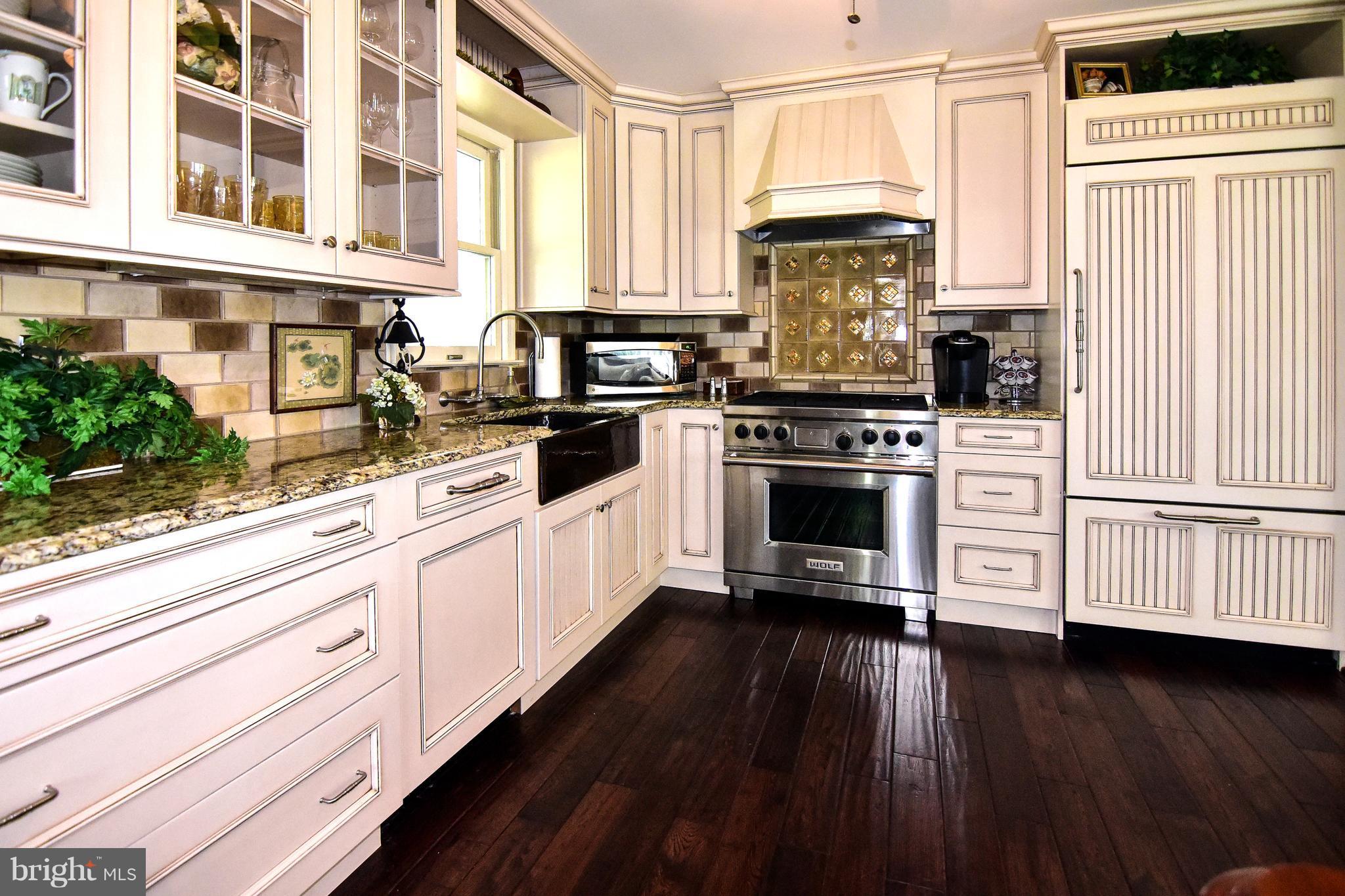24432 Half Pone Point Road Hollywood, MD 20636 - Photo 6 of 28 Kitchen