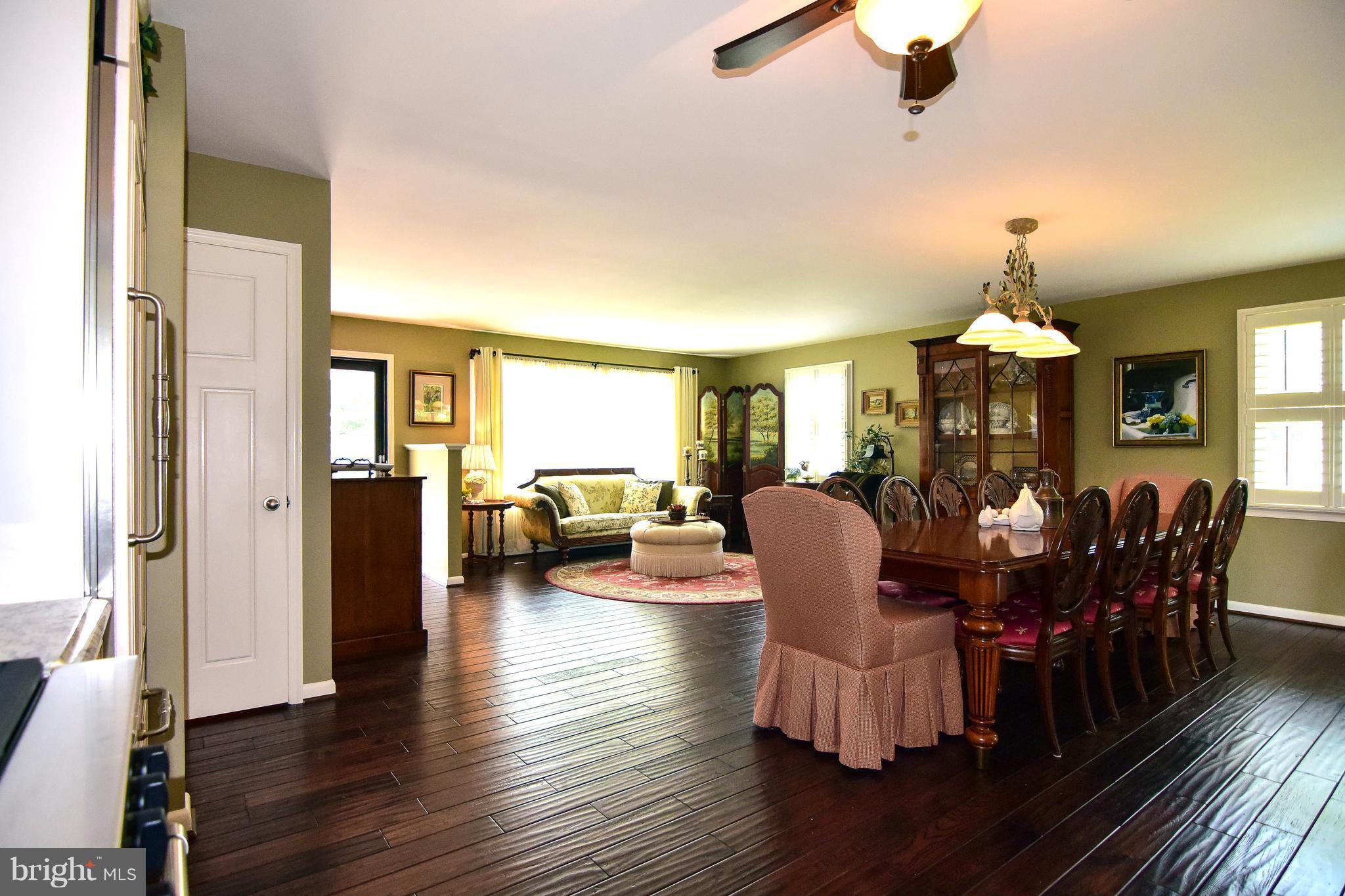 24432 Half Pone Point Road Hollywood, MD 20636 - Photo 8 of 28 Interior (General)