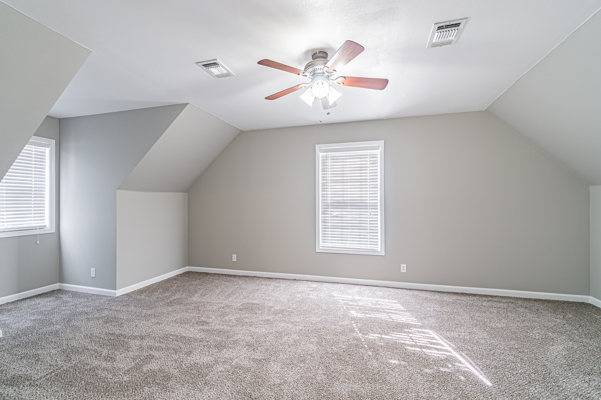 2067 Chester Harris Road Woodlawn, TN 37191 - Photo 23 of 32 Gallery Image 23