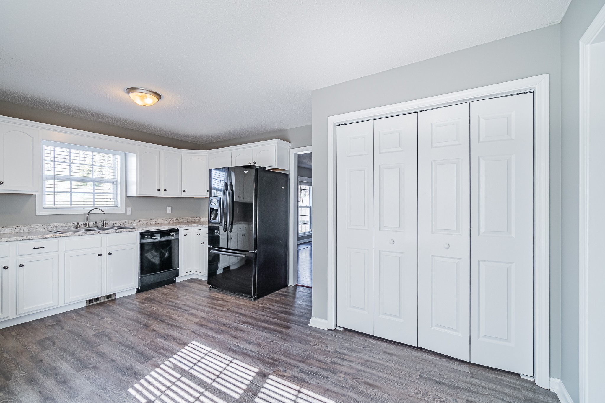 2067 Chester Harris Road Woodlawn, TN 37191 - Photo 10 of 32 Gallery Image 10