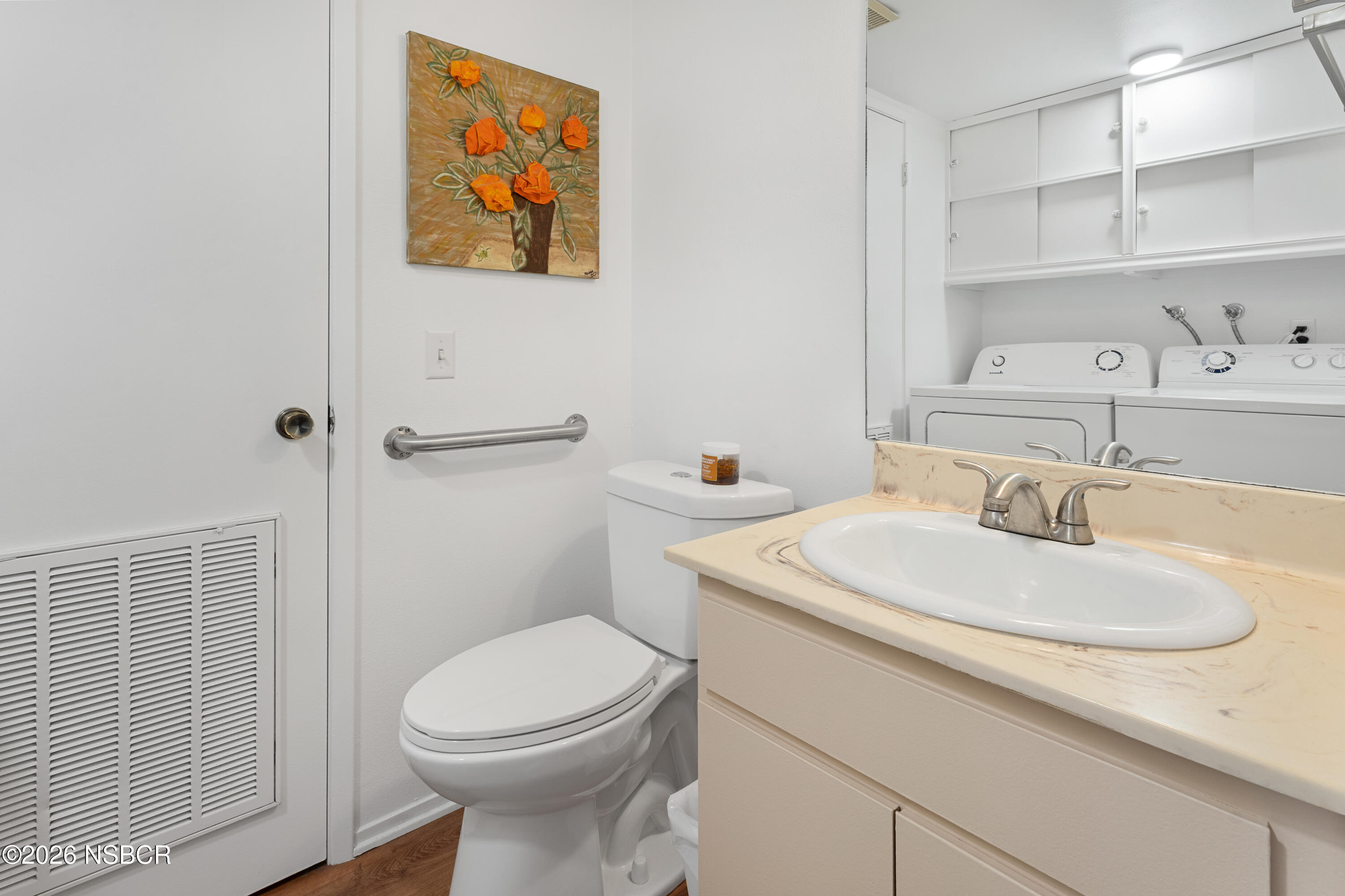 230 North R Street Lompoc, CA 93436 - Photo 7 of 27 DSC04334