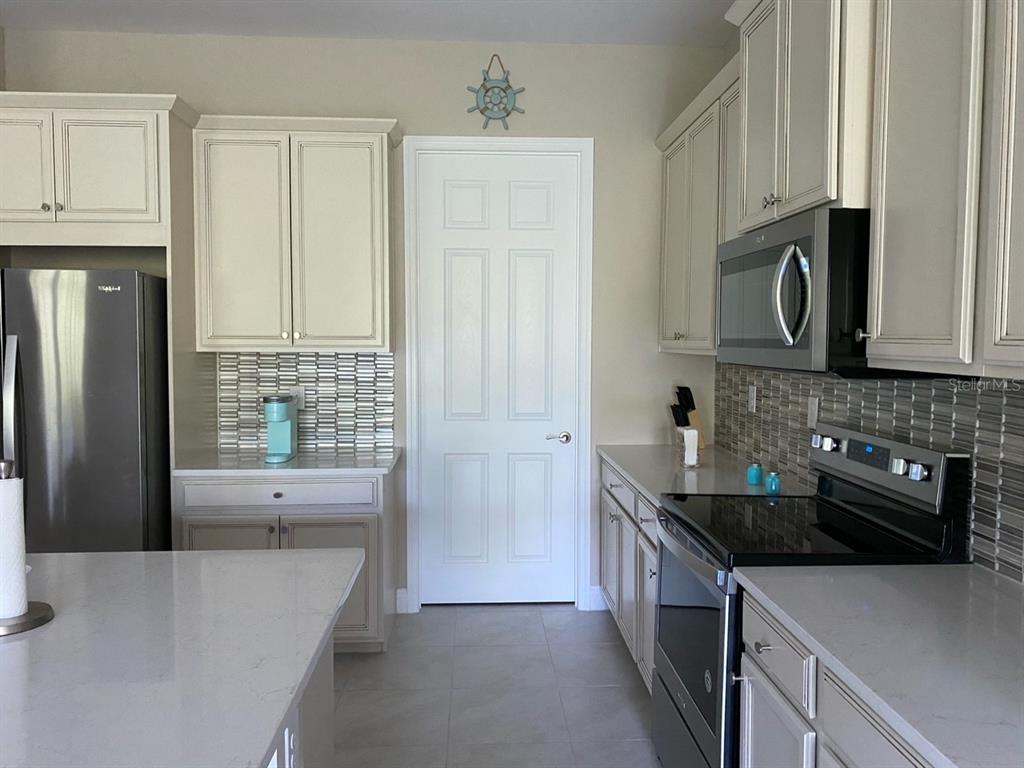 10425 Pilothouse Circle, Unit 130 Placida, FL 33946 - Photo 6 of 76