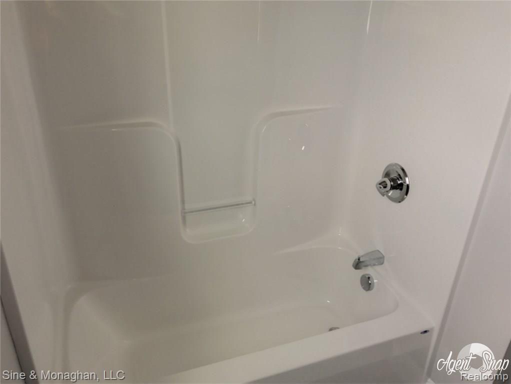 4102 Neuman Road St. Clair, MI 48079 - Photo 21 of 37