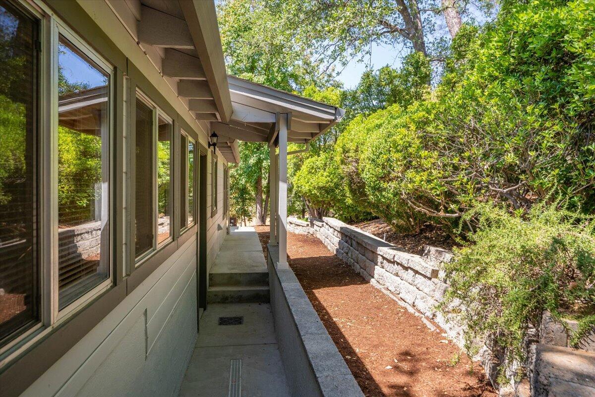 21355 Old Alturas Road Redding, CA 96003 - Photo 54 of 59 64-21355 Old Alturas Rd - Exterior-9