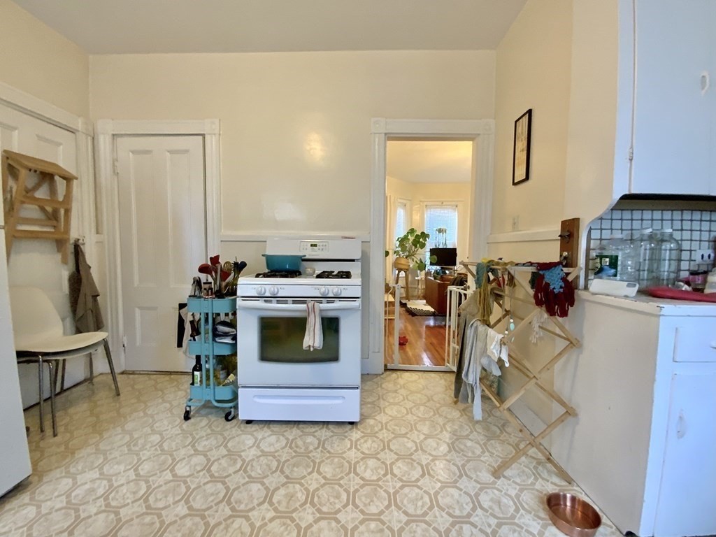 39 Benton Road, Unit 1 Somerville, MA 02143 - Photo 15 of 18 Gallery Image 15