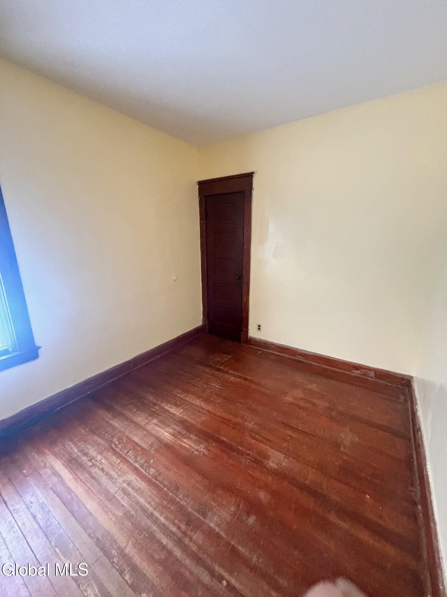 1 Chestnut Street Schenectady, NY 12307 - Photo 7 of 10 IMG_1760