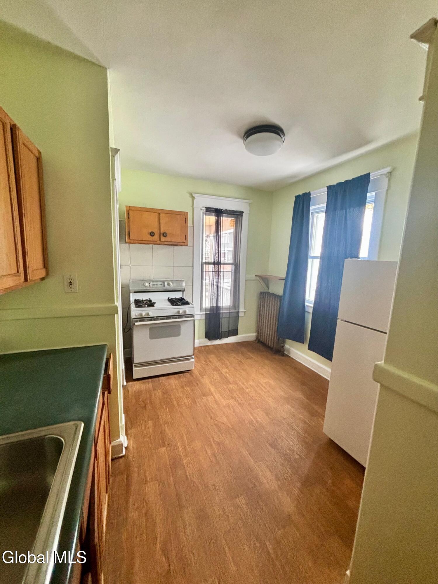 1 Chestnut Street Schenectady, NY 12307 - Photo 9 of 10 IMG_1763