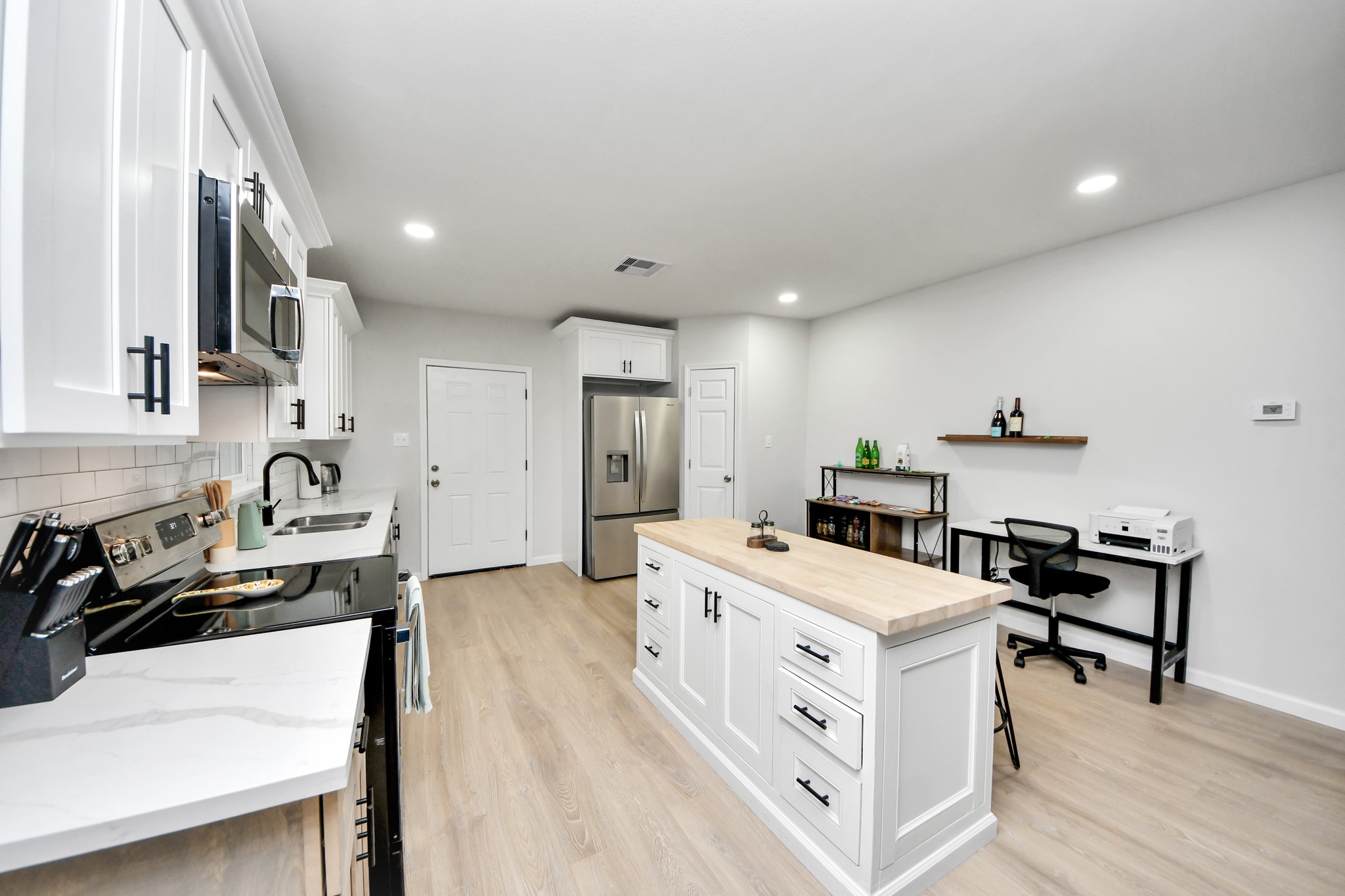 2811 Winbern Street Houston, TX 77004 - Photo 15 of 50