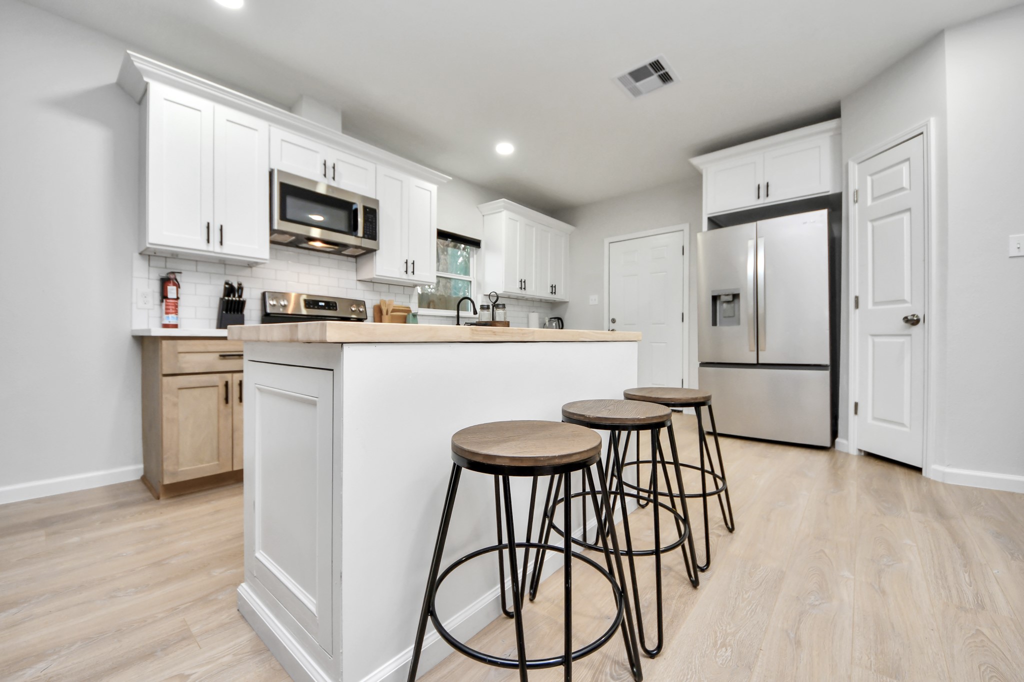 2811 Winbern Street Houston, TX 77004 - Photo 17 of 50