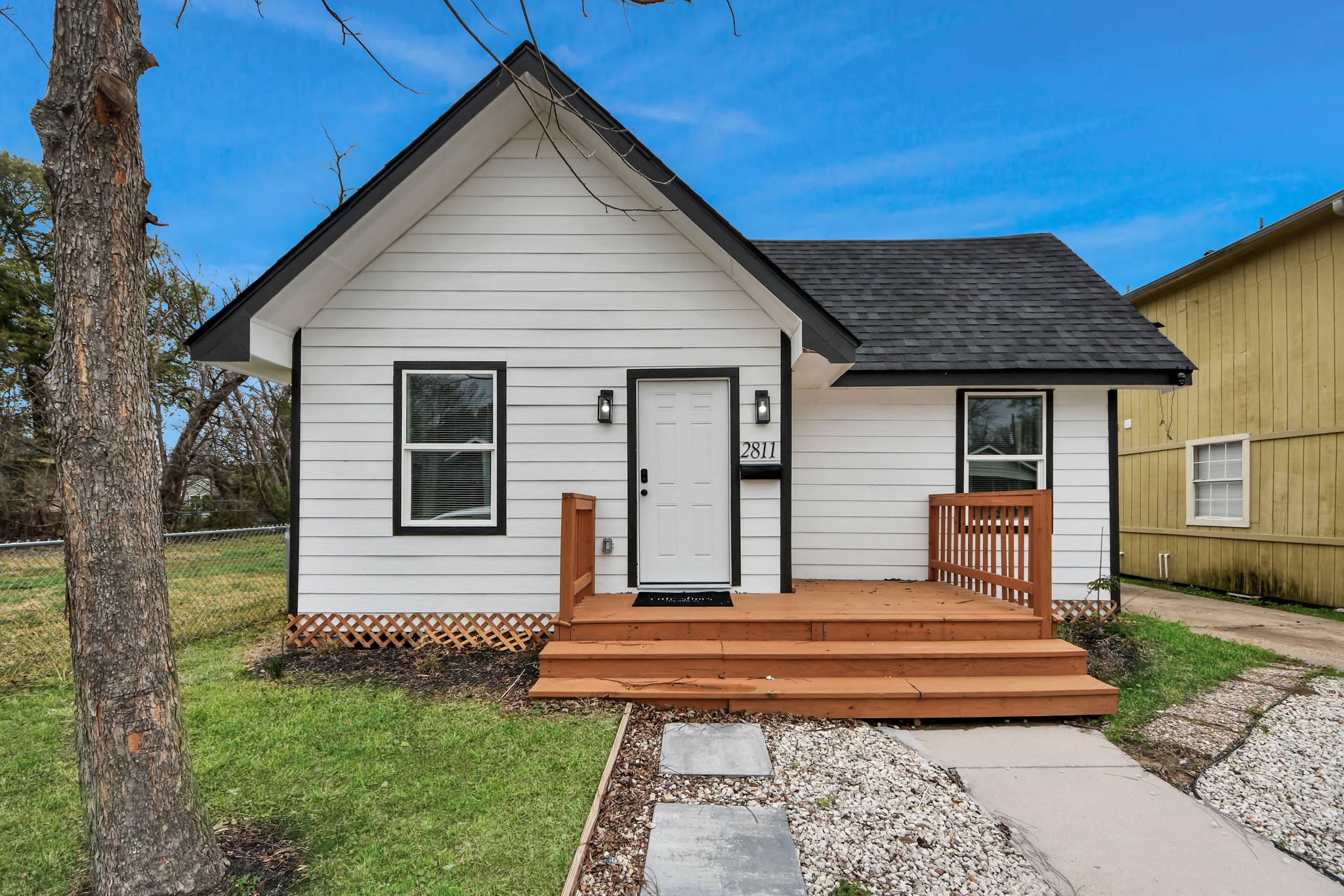 2811 Winbern Street Houston, TX 77004 - Photo 46 of 50