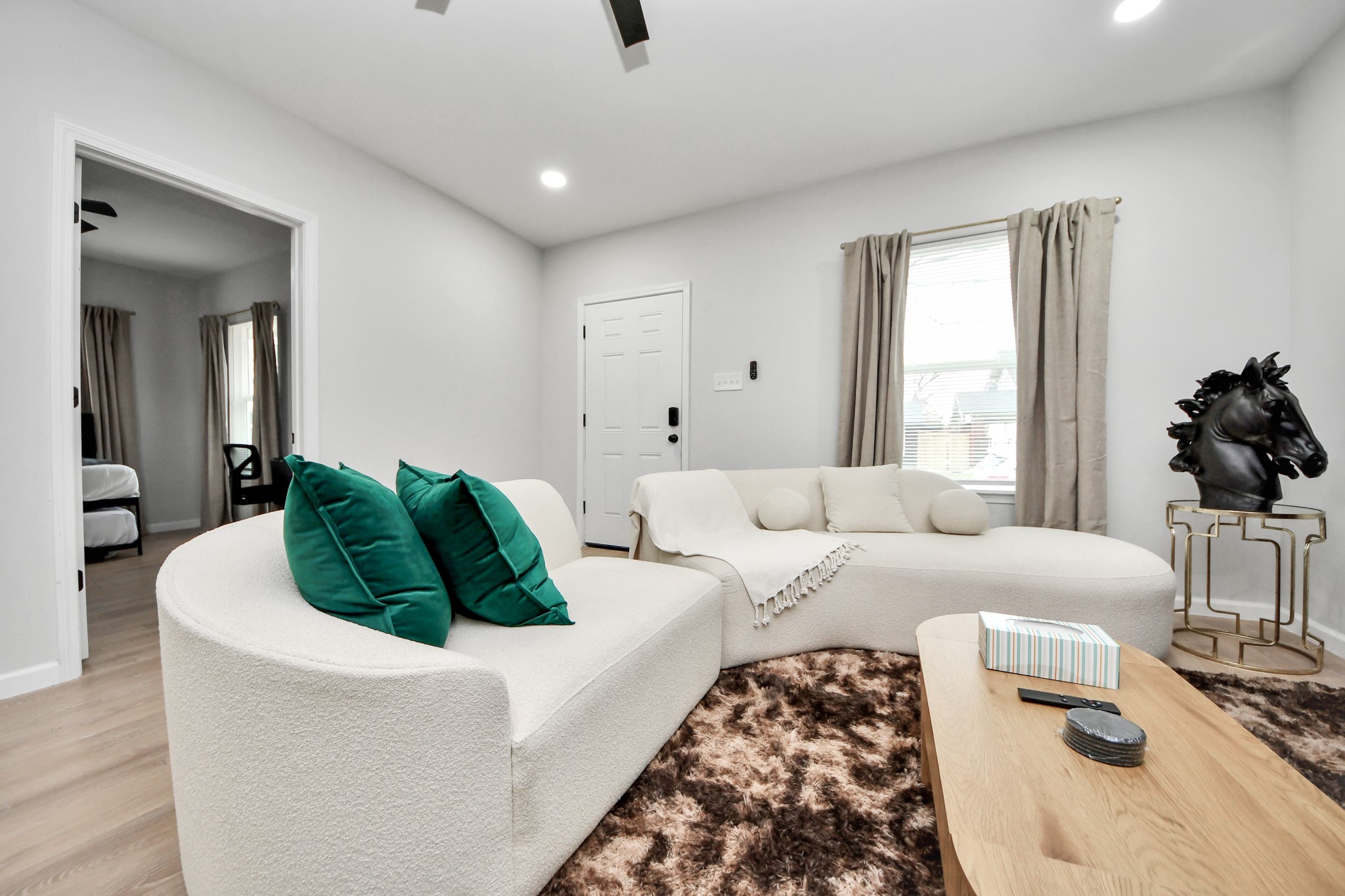 2811 Winbern Street Houston, TX 77004 - Photo 8 of 50