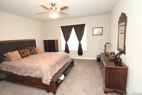 $2,700 | 6055 Akin Circle, San Antonio, TX 78261