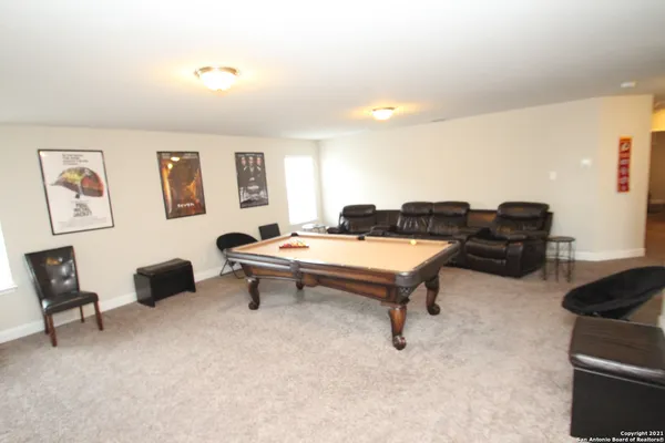 $2,700 | 6055 Akin Circle, San Antonio, TX 78261