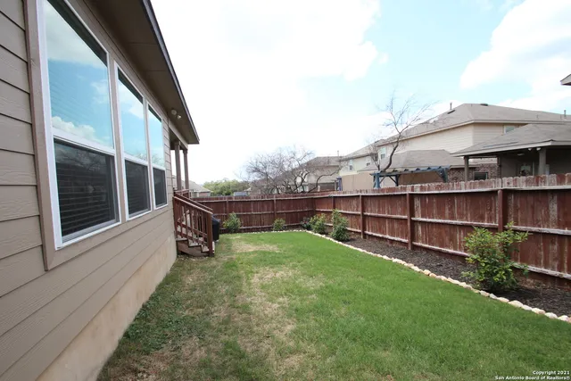 $2,700 | 6055 Akin Circle, San Antonio, TX 78261