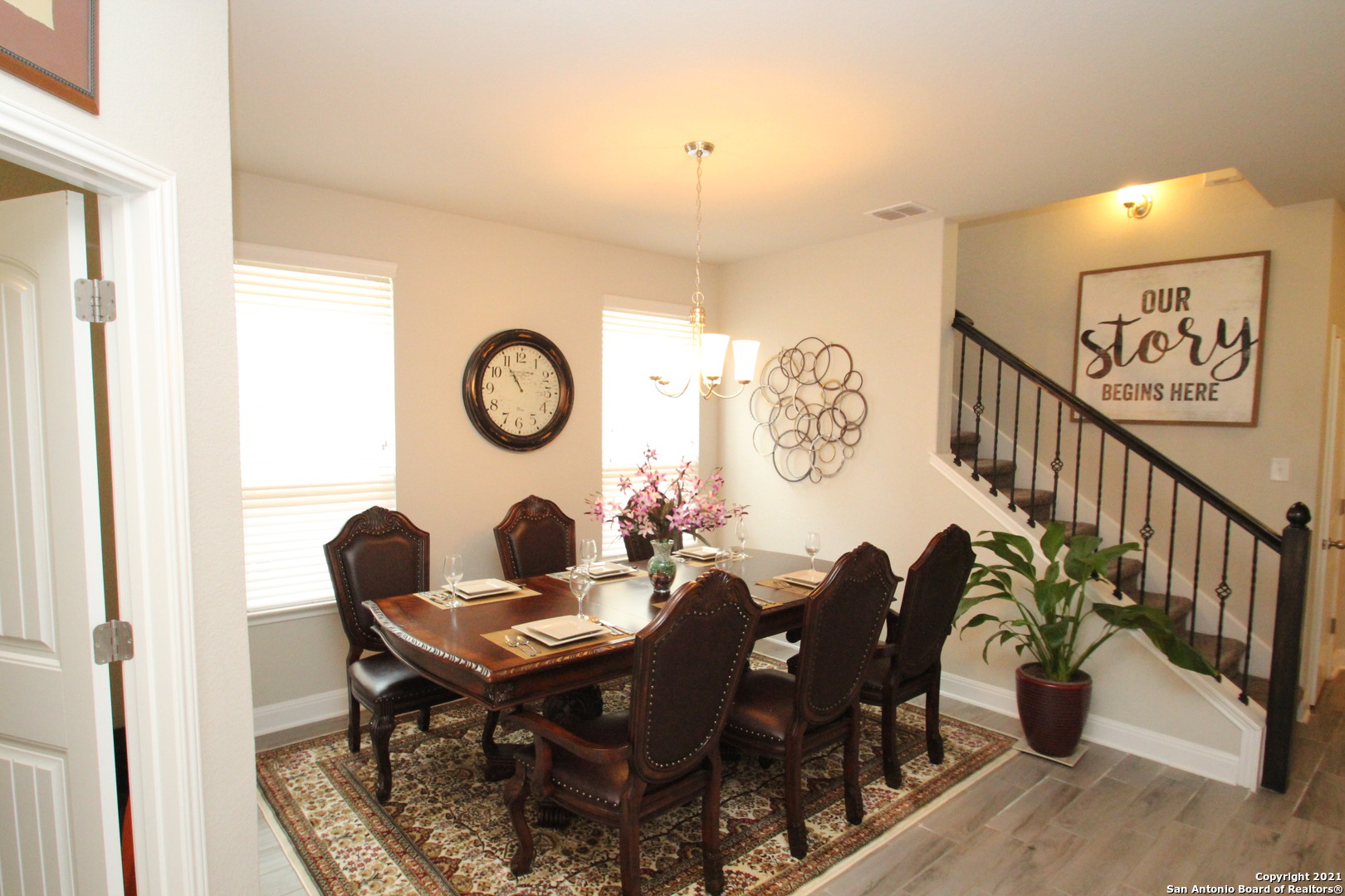 6055 Akin Circle San Antonio, TX 78261 - Photo 8 of 35