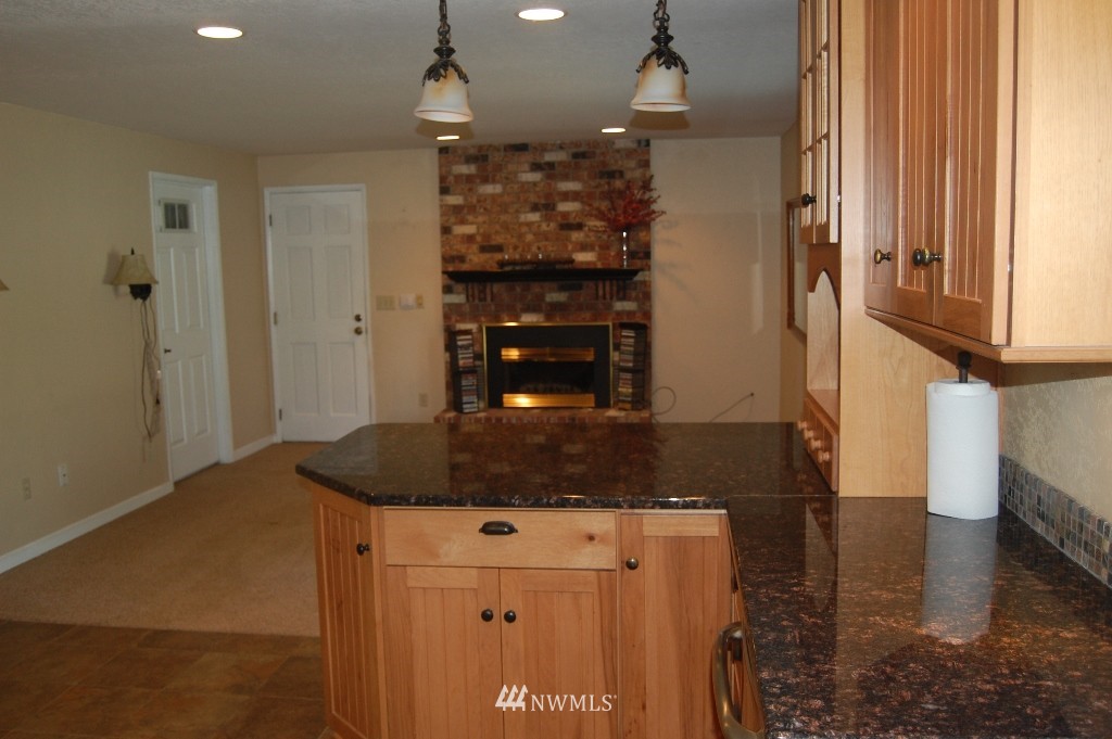 2314 Northeast 28th Street Renton, WA 98056 - Photo 9 of 25