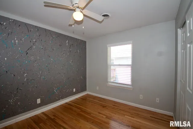 $1,250,000 | 902 West Mill Street, Unit 904 906 908, Carbondale, IL 62901