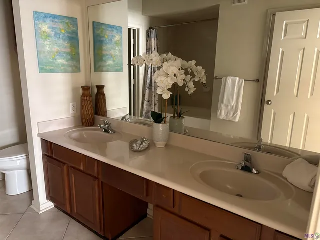 $180,000 | 6765 Corporate Boulevard, Unit 1102, Baton Rouge, LA 70809