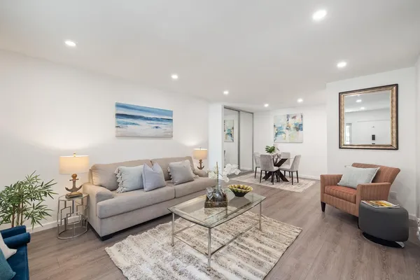 $499,000 | 410 Boardwalk Avenue, Unit 19, San Bruno, CA 94066