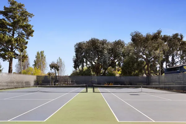 a view of a tennis court